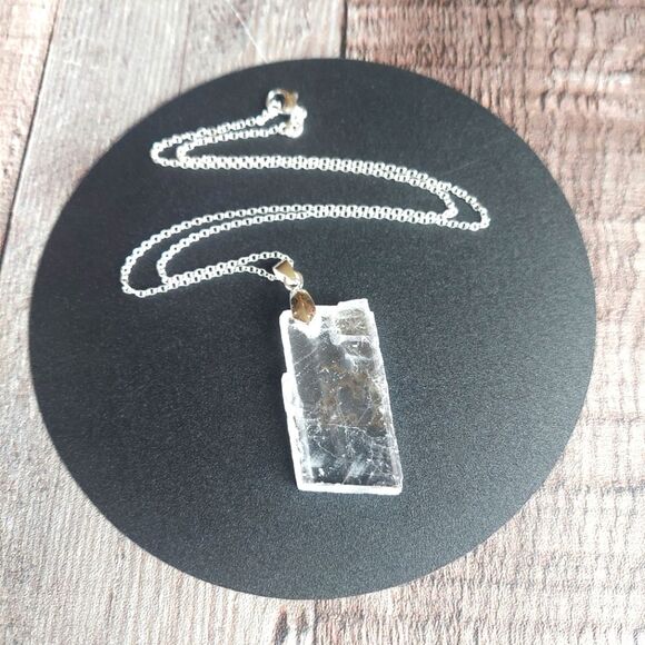 Jewelry - Optical Calcite Necklace Viking Sunstone Crystal Pendant